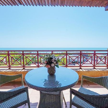 Sapphire Marine Hotel Baku Ngoại thất bức ảnh