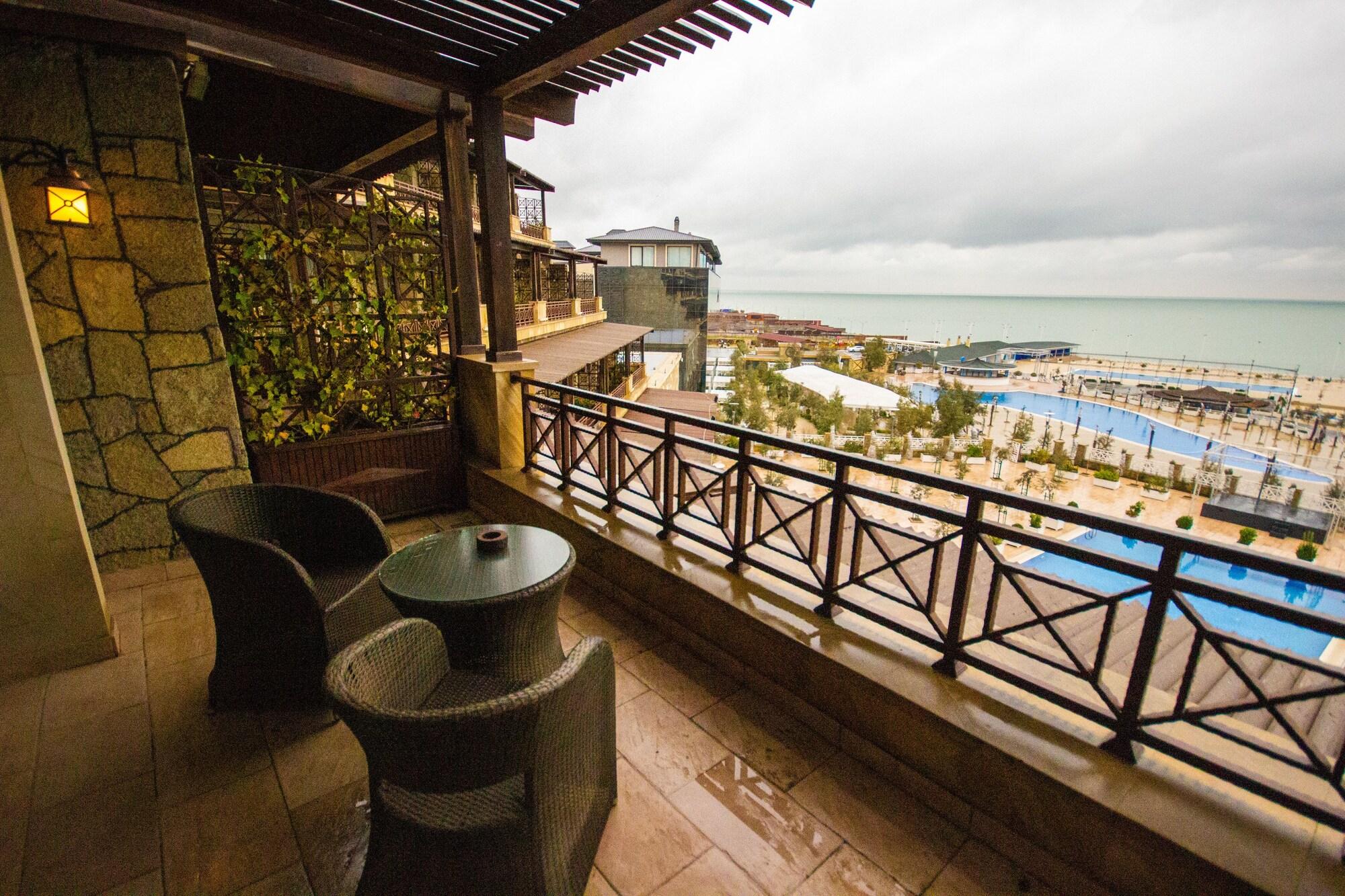 Sapphire Marine Hotel Baku Ngoại thất bức ảnh