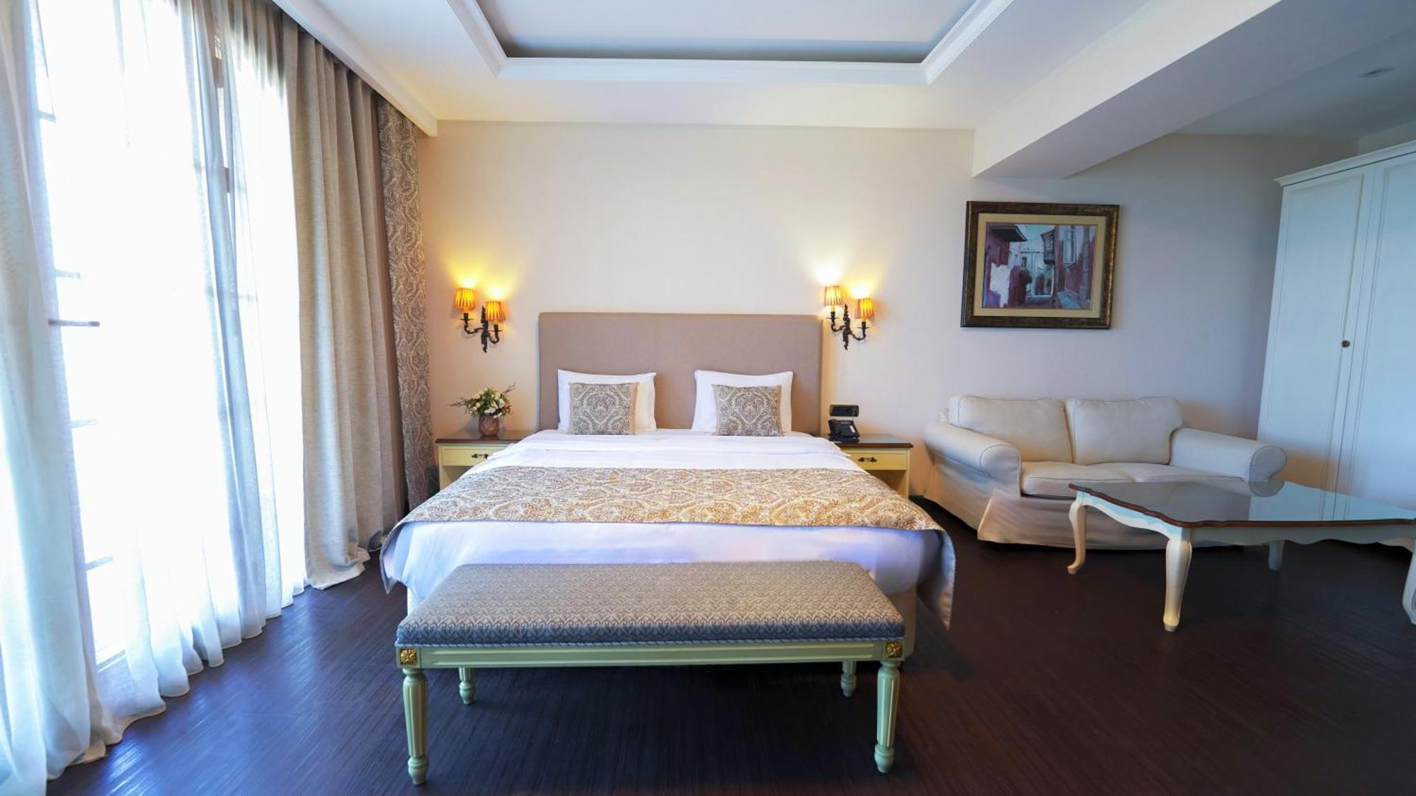 Sapphire Marine Hotel Baku Ngoại thất bức ảnh